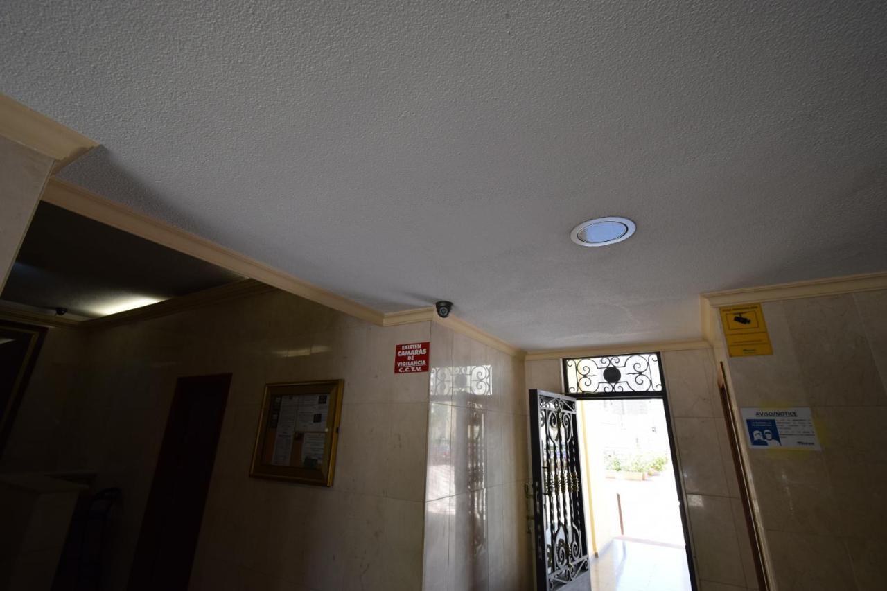 Acuarium 3 - Fincas Arena Benidorm Luaran gambar